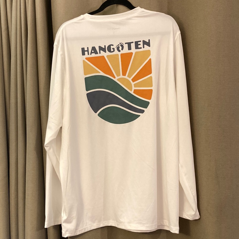 Mens long sleeved Hang Ten sun protection shirt brand new!